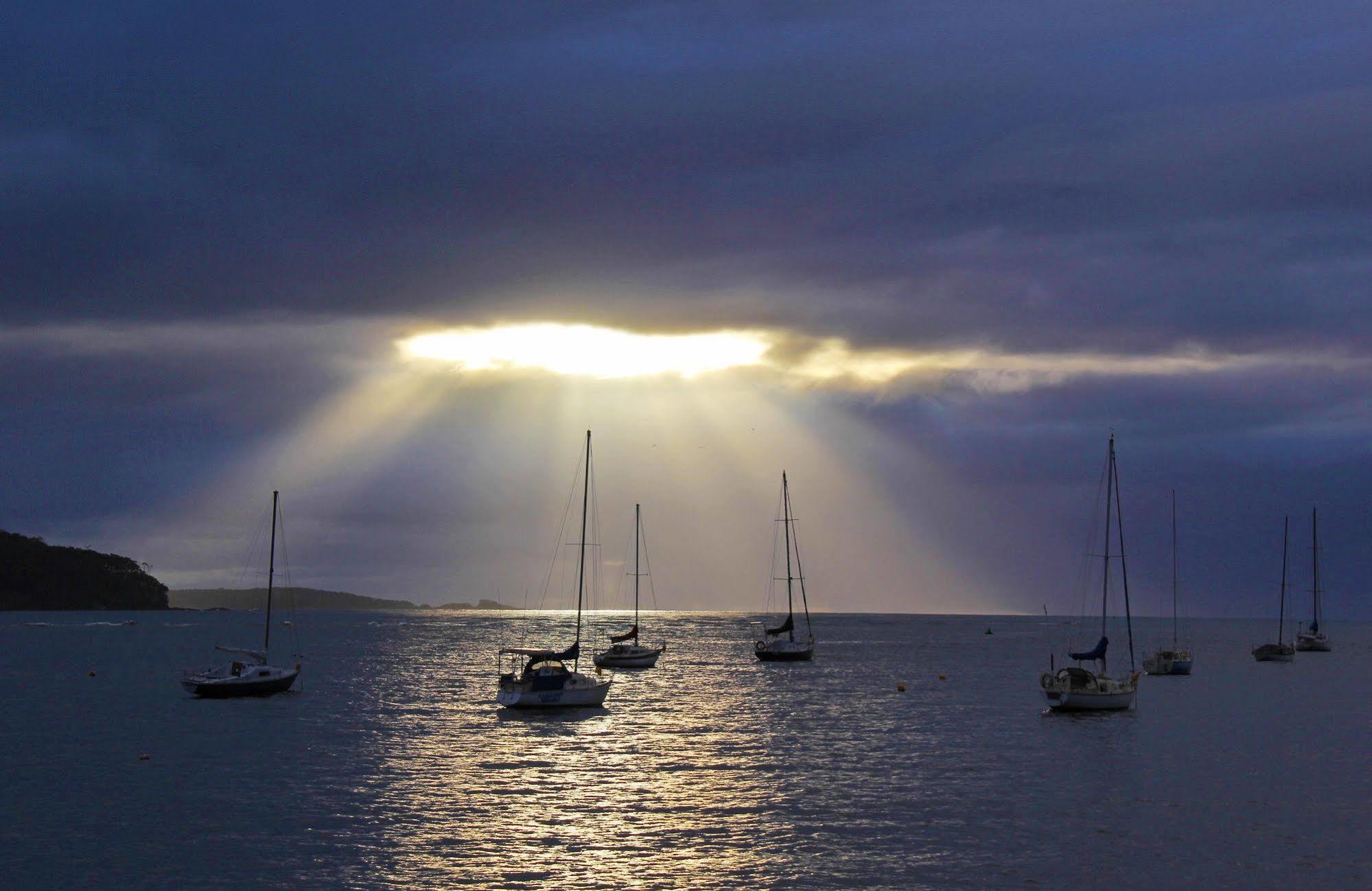 Motel Mariners On The Waterfront Batemans Bay Esterno foto